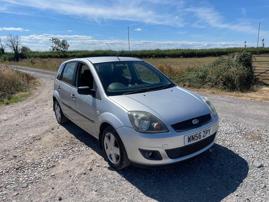Ford Fiesta 1.4 Fiesta Zetec Climate Purple #2