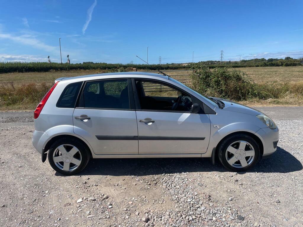 Ford Fiesta 1.4 Fiesta Zetec Climate Purple #4