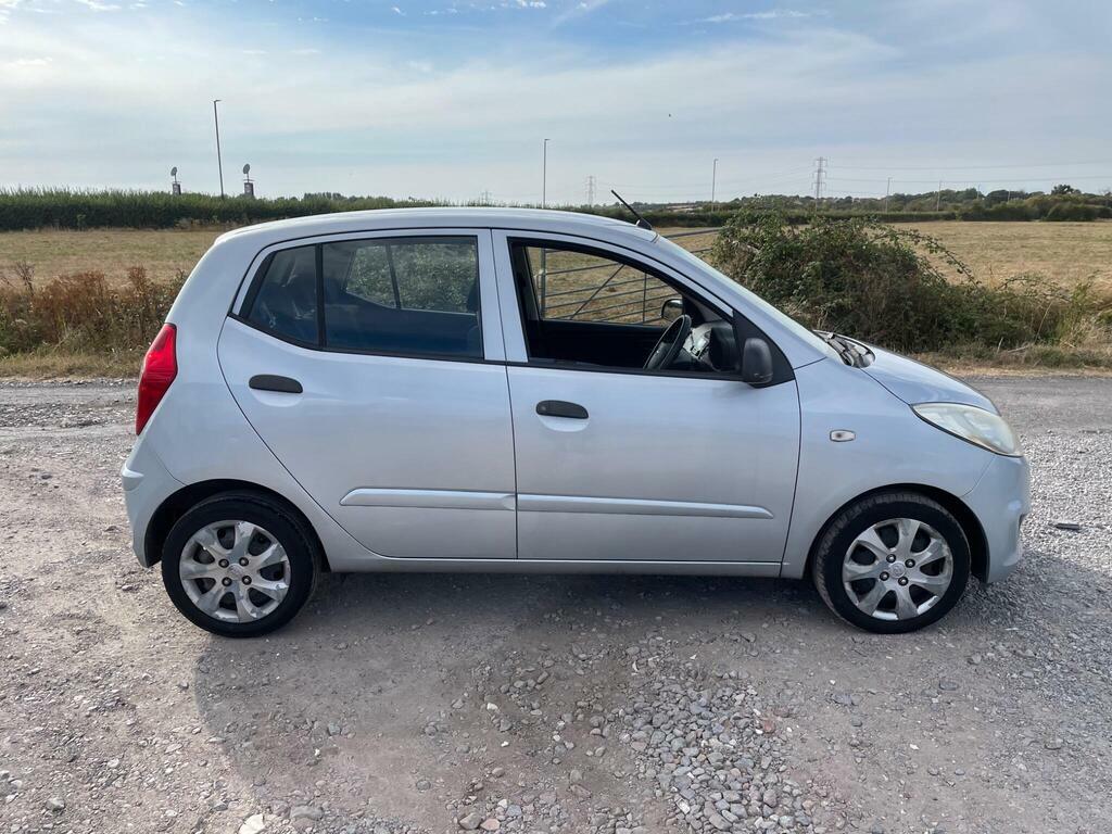 Hyundai I10 1.2 Classic Euro 5 Silver #3