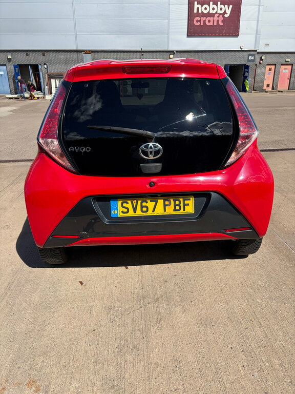 Toyota Aygo 1.0 Vvt-i X-style Hatchback Euro SV67PBF Red #4