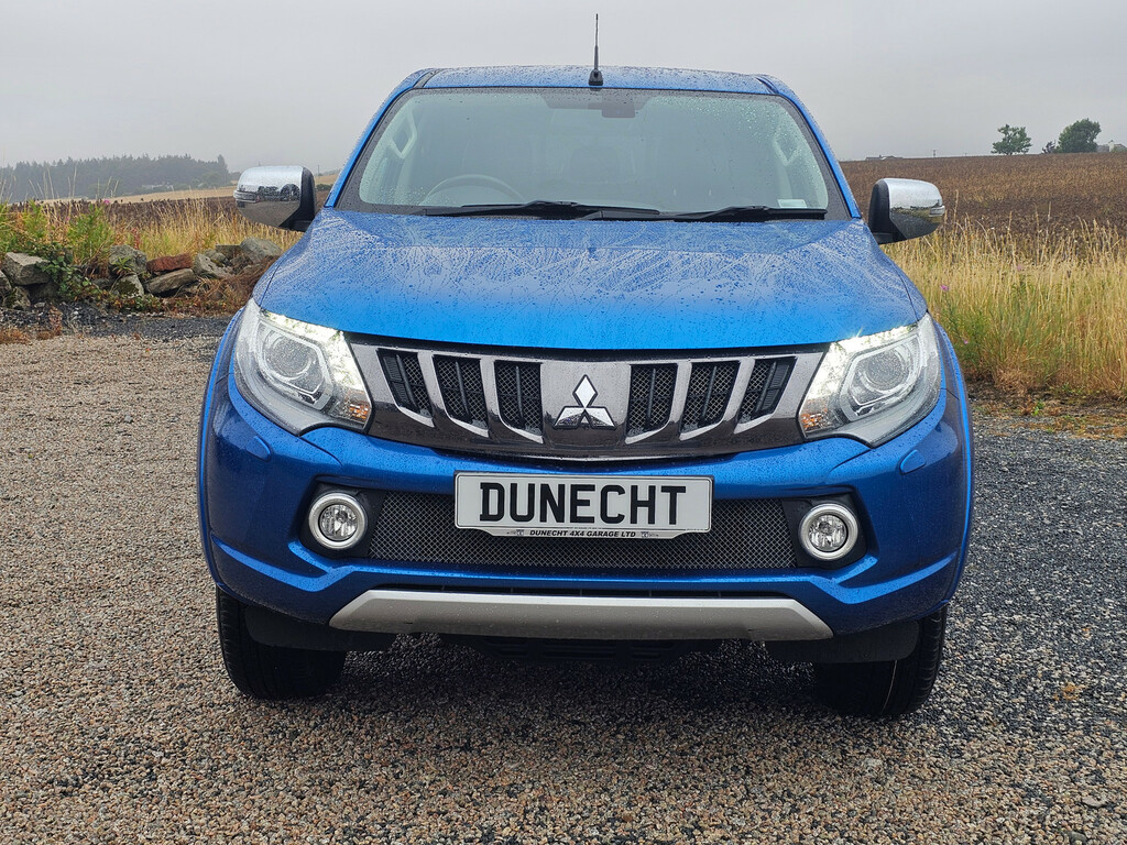 Mitsubishi L200 2.4 Di-d Dc Titan 4Wd Euro 6 White #15