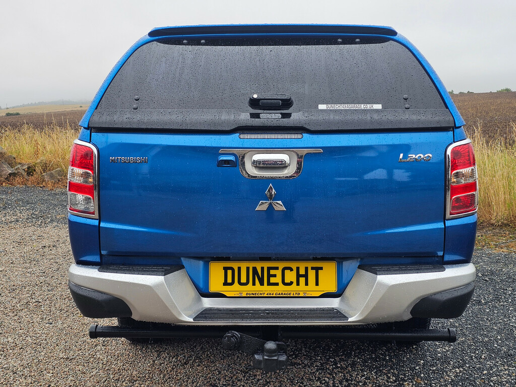Mitsubishi L200 2.4 Barbarian Di-d With Canopy No Vat 04 06 Blue #2