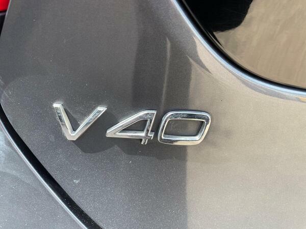 Volvo V40 2.0 D3 R-design Lux Geartronic Euro 5 Ss Blue #9