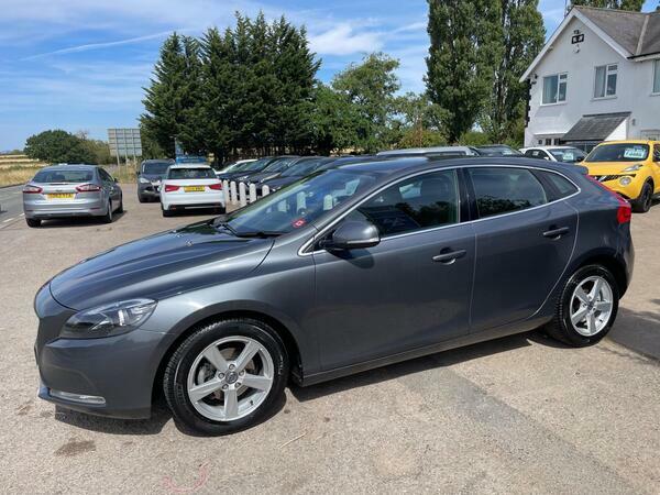 Volvo V40 2.0 D3 R-design Lux Geartronic Euro 5 Ss Blue #8
