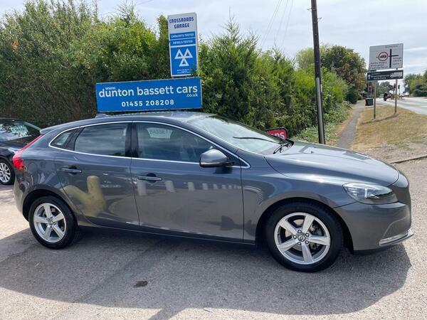 Volvo V40 2.0 D3 R-design Lux Geartronic Euro 5 Ss Blue #7