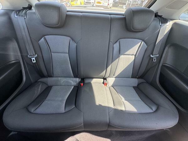 Audi A1 1.4 Tfsi Sport Sportback Euro 6 Red #31