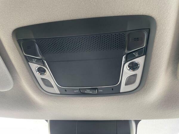 Honda Hr-V Honda Hr-v 1.5 I-vtec Se Suv Eur Black #44