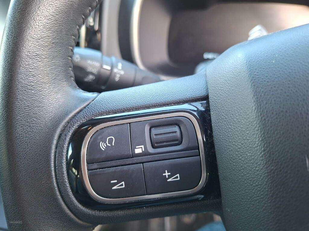 Citroen C5 Aircross Flair Plus White #16