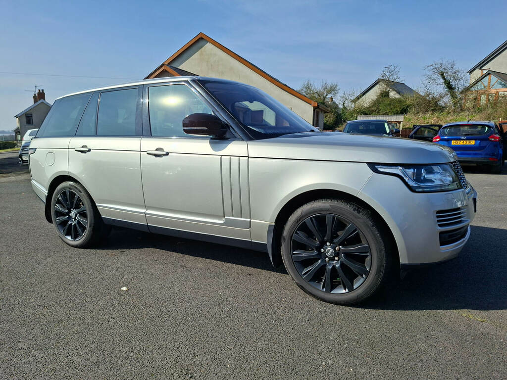 Land Rover Range Rover 3.0 Tdv6 Vogue Gold
