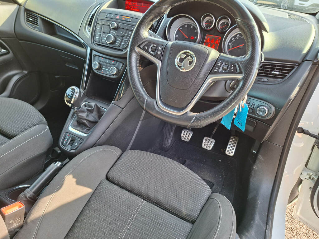 Vauxhall Zafira Tourer I Turbo Design U1853 Ulez Blue #12