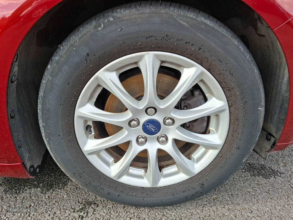 Ford Mondeo 1.5 Tdci Econetic Zetec Red #6