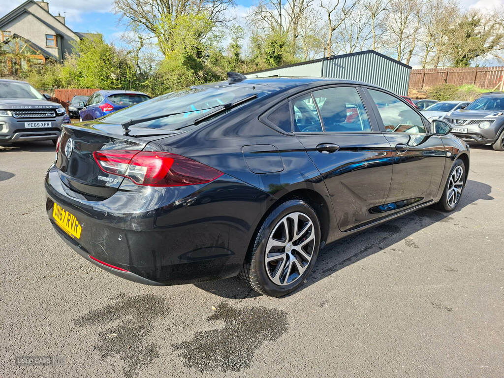 Vauxhall Insignia 1.6 Turbo D Ecotec 136 Design Nav Black #6