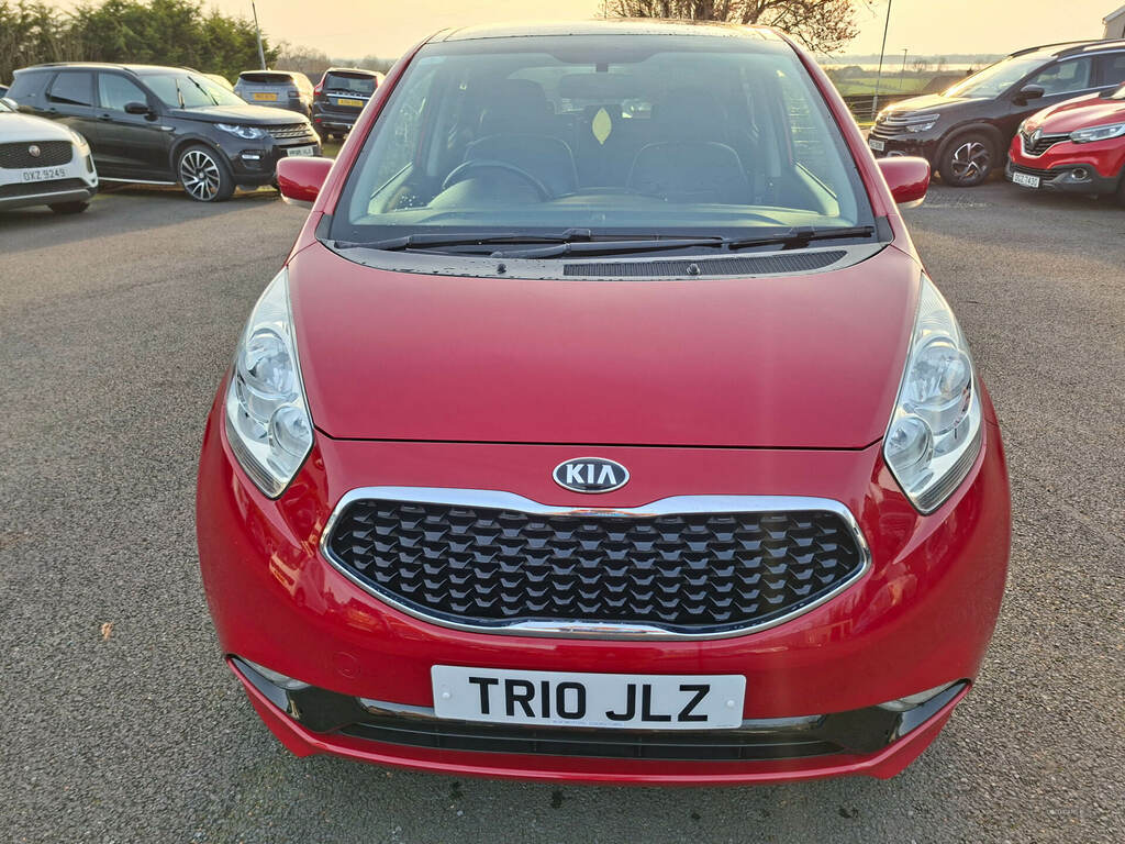 Kia Venga 1.6 Crdi Isg 4 Red #2