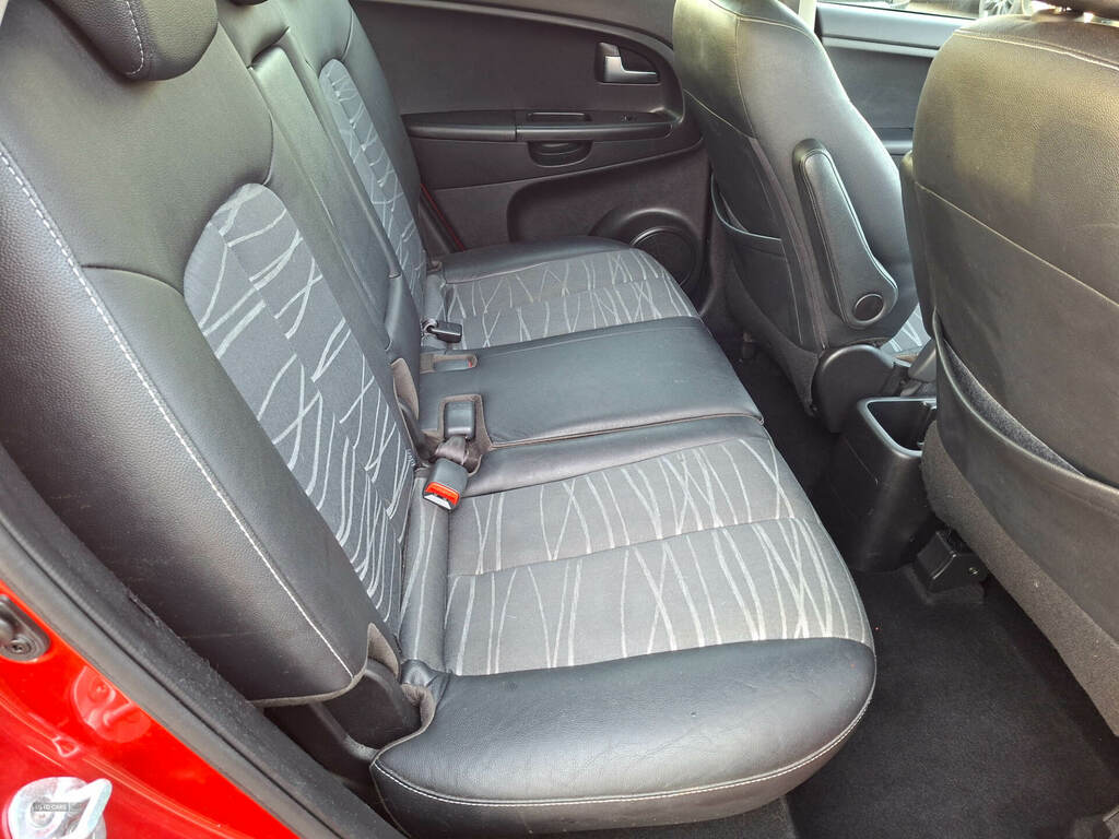 Kia Venga Mpv 1.4 2 Only 24555 Miles On The Clock Mot No Blue #13