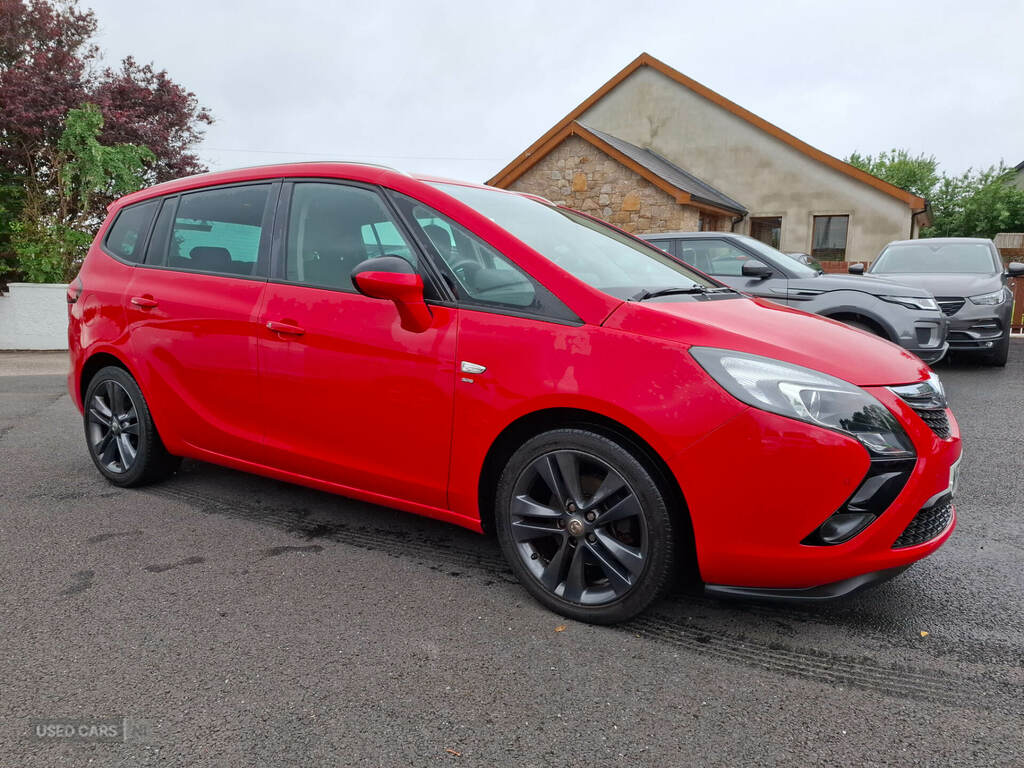 Vauxhall Zafira Tourer 1.4T Sri Red