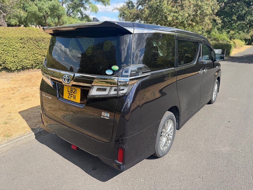 Toyota Vellfire Mpv 2.4I 7 Seater 200871 Purple #3