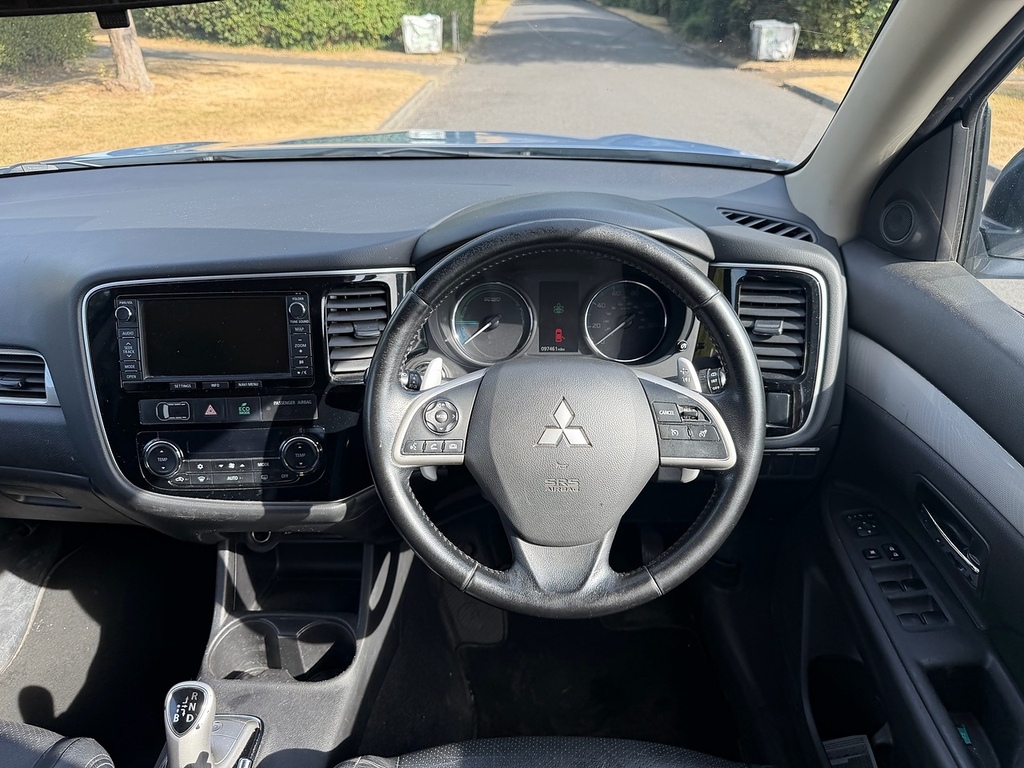 Mitsubishi Outlander 2.0H 12Kwh Gx4h Suv Black #16