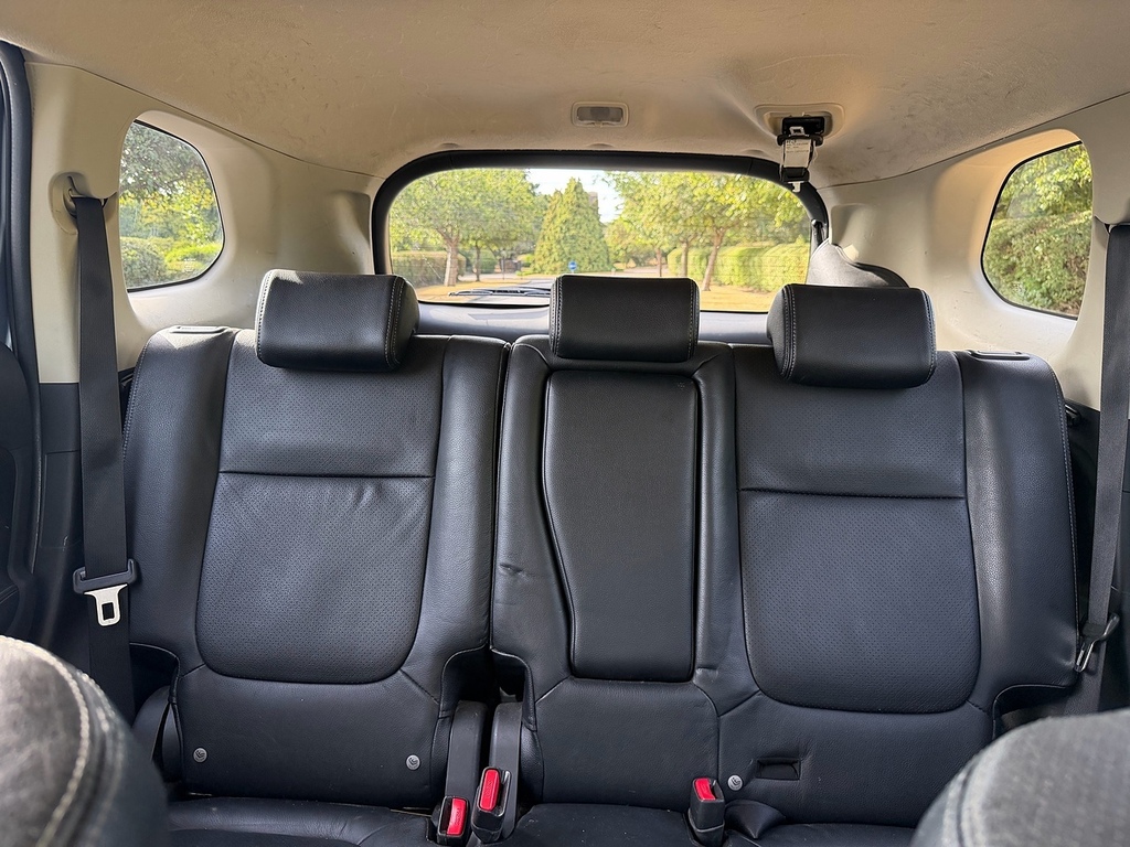 Mitsubishi Outlander 2.0H 12Kwh Gx4h Suv Black #39