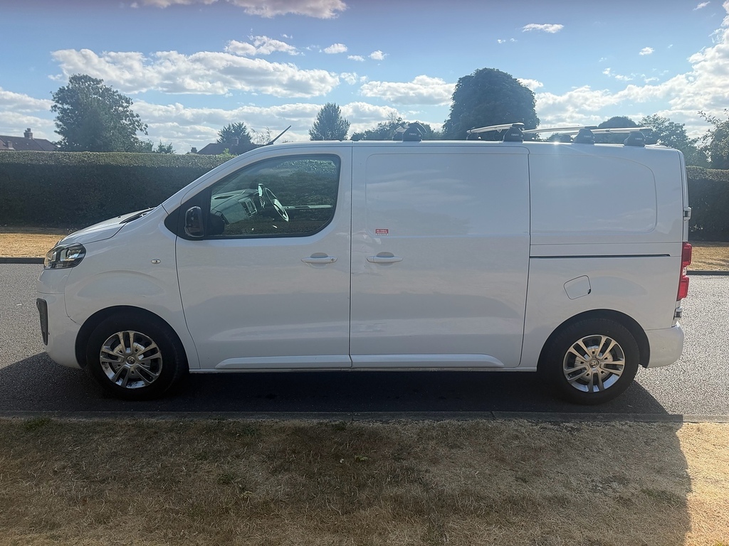 Vauxhall Vivaro Vivaro F3100 Sportive Ss Black #9