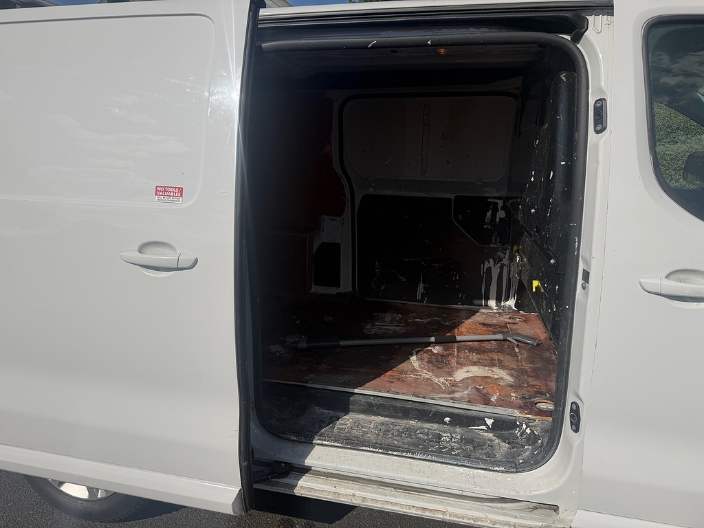 Vauxhall Vivaro Vivaro F3100 Sportive Ss Black #23