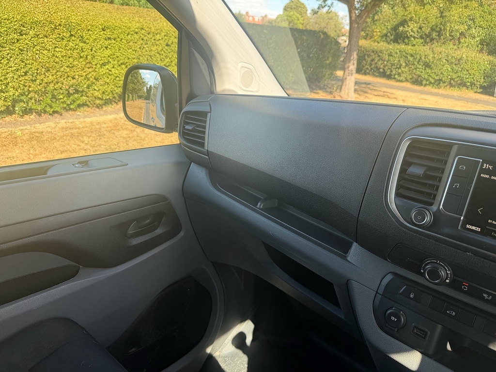 Vauxhall Vivaro Vivaro F3100 Sportive Ss Black #34