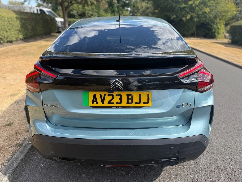 Citroen e-C4 Shine Plus U3665 Ulez AV23BJJ Blue #5