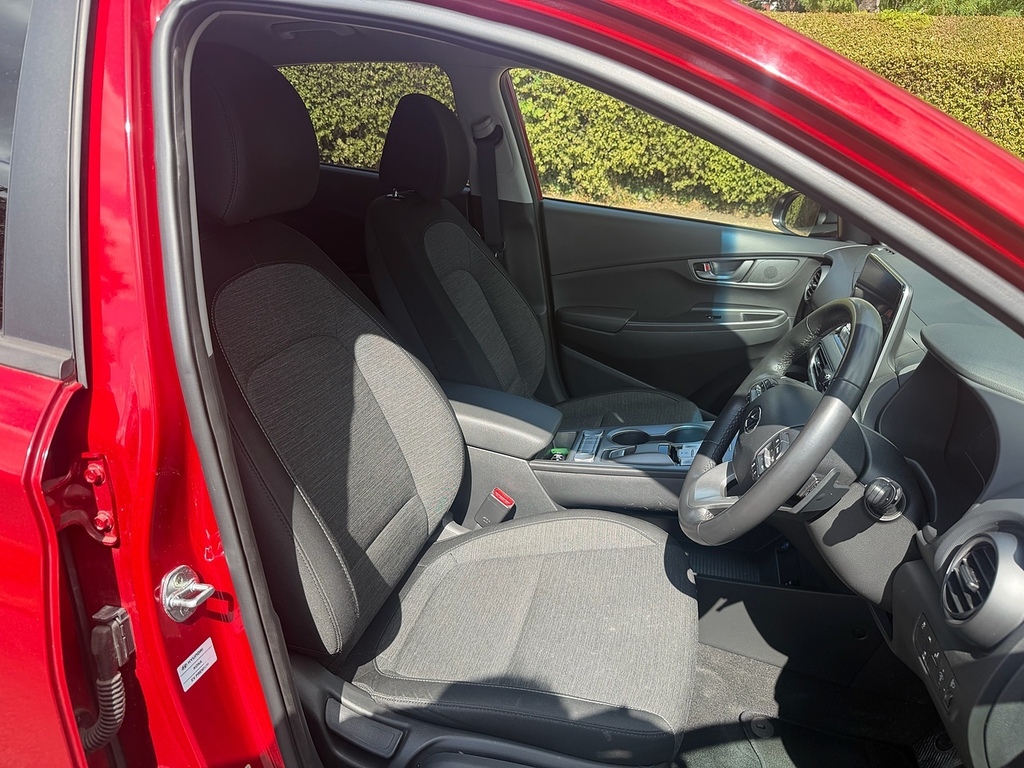 Hyundai Kona Estate Grey #24