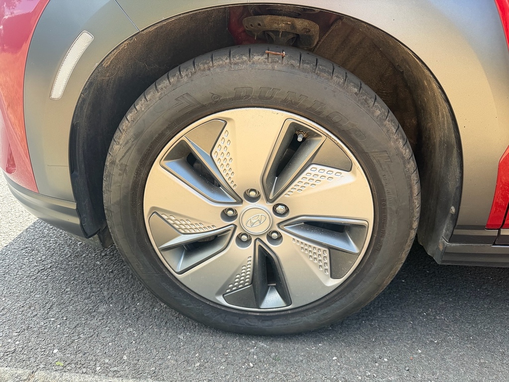 Hyundai Kona Estate Grey #25