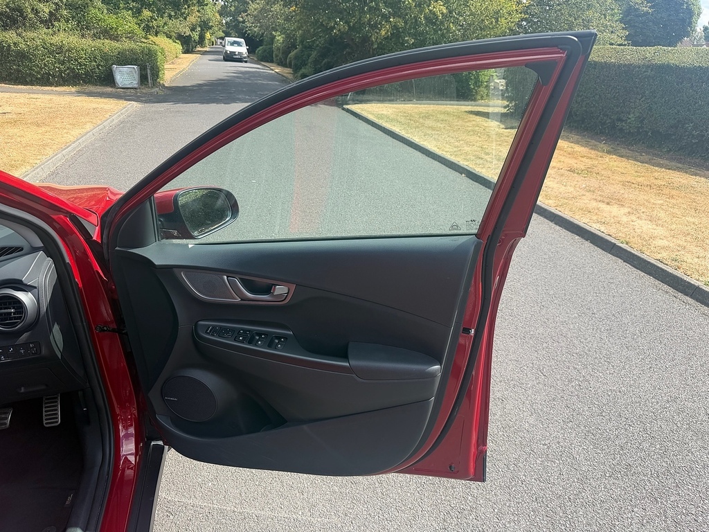 Hyundai Kona Estate Grey #32