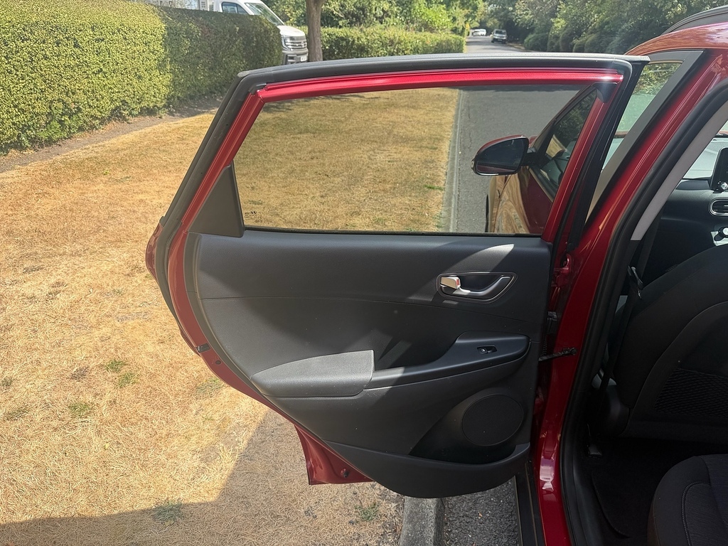 Hyundai Kona Estate Grey #30