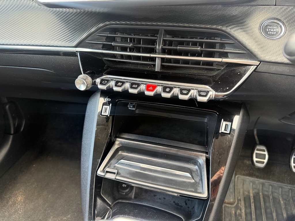 Peugeot 208 1.2 Puretech 100 Allure Premium Grey #33