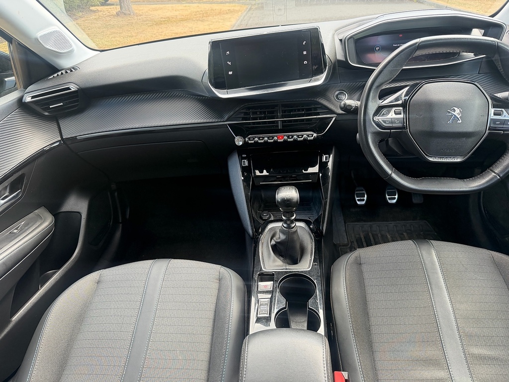 Peugeot 208 1.2 Puretech 100 Allure Premium Grey #15