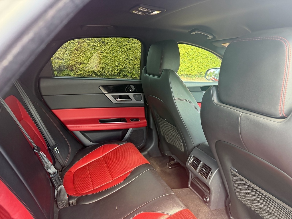 Jaguar XF 2.0D 180 R-sport Awd Blue #22