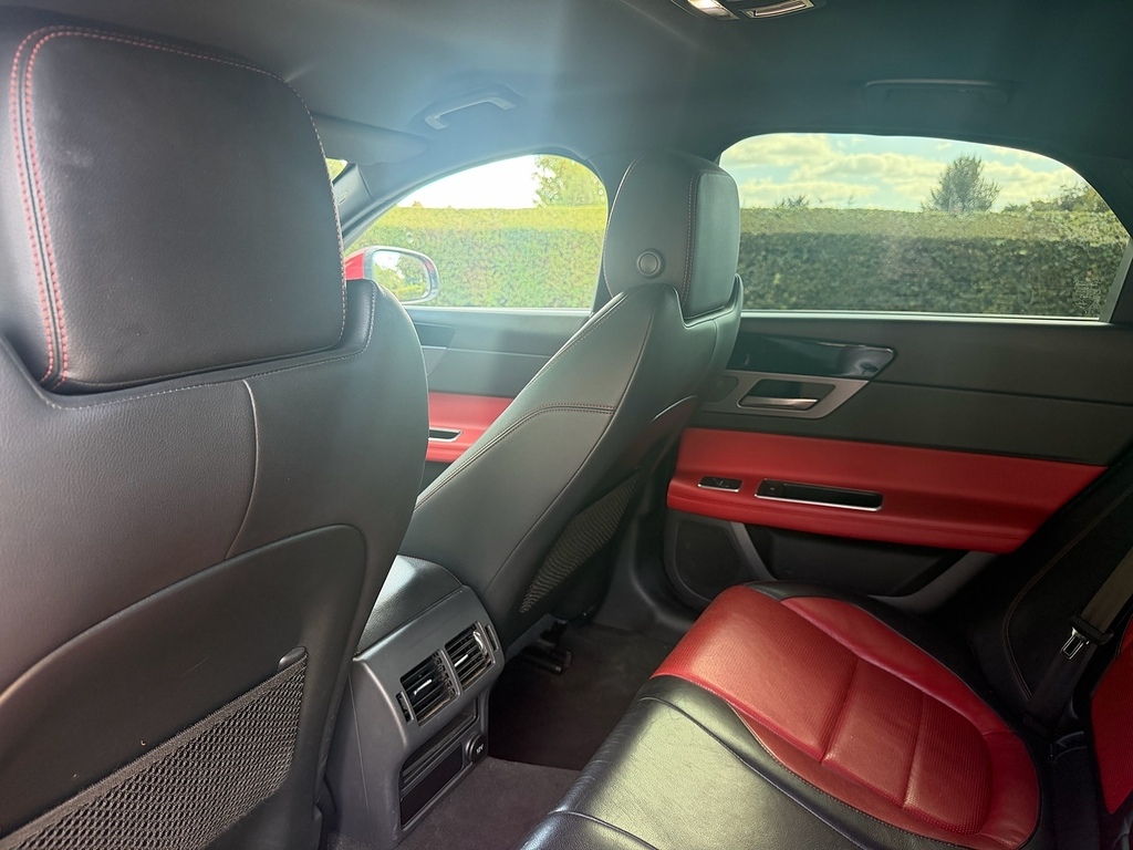 Jaguar XF 2.0D 180 R-sport Awd Blue #20