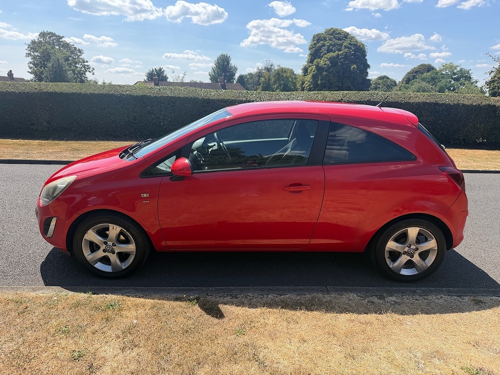 Vauxhall Corsa 1.2I Ecoflex 16V Se Euro 5 Ss Yellow #9