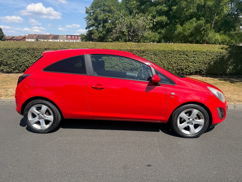 Vauxhall Corsa 1.2I Ecoflex 16V Se Euro 5 Ss Yellow #2