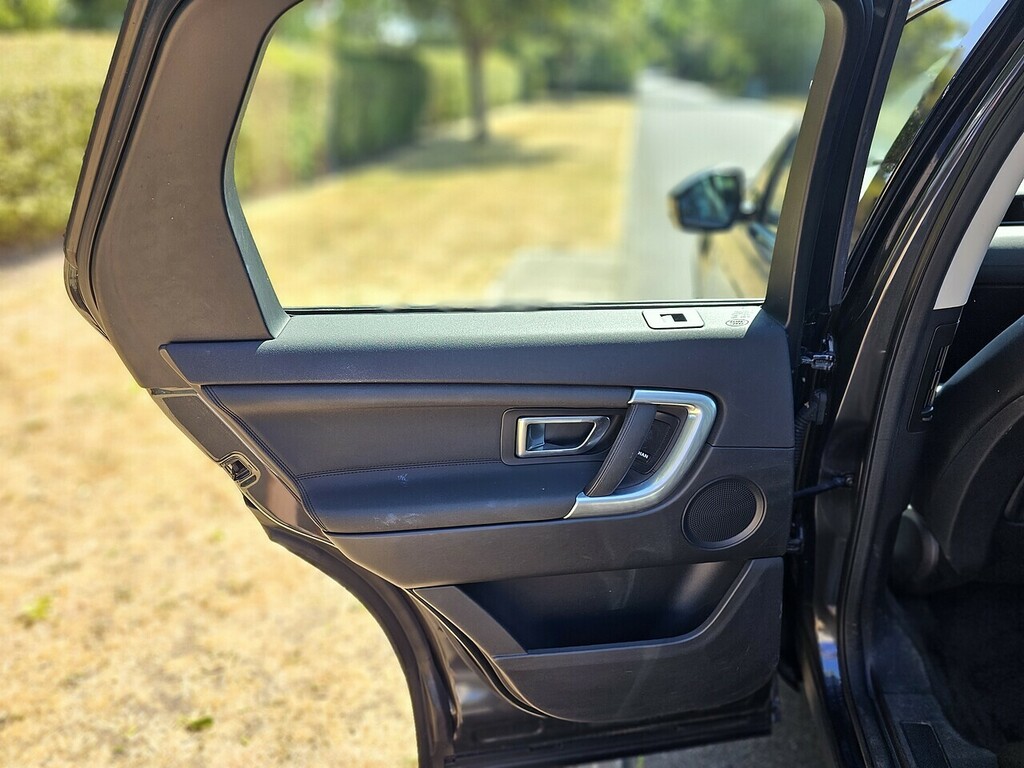 Land Rover Discovery Sport Hse Luxury Grey #58