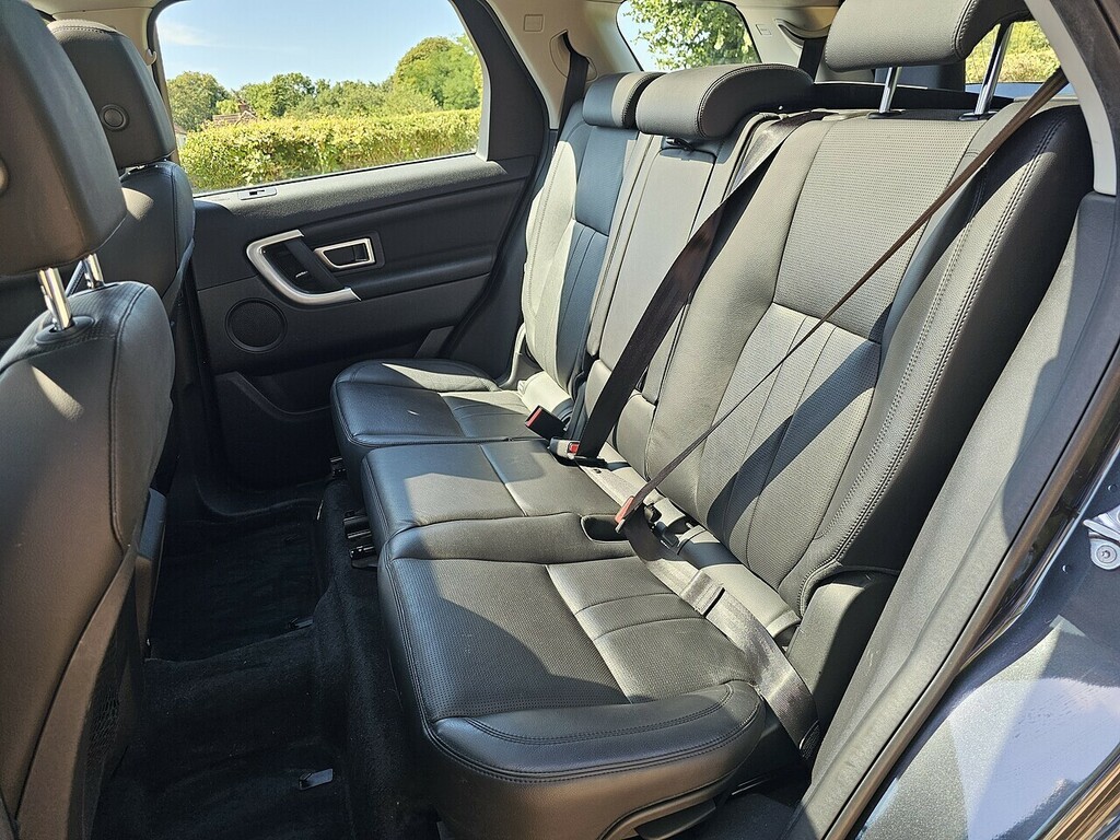 Land Rover Discovery Sport Hse Luxury Grey #19