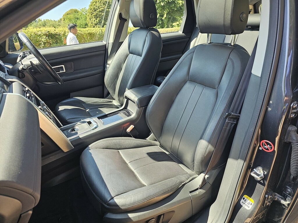 Land Rover Discovery Sport Hse Luxury Grey #16