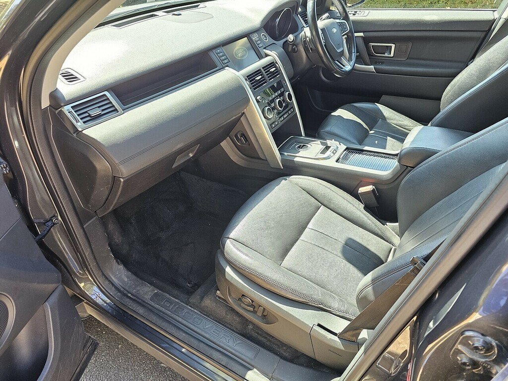 Land Rover Discovery Sport Hse Luxury Grey #15