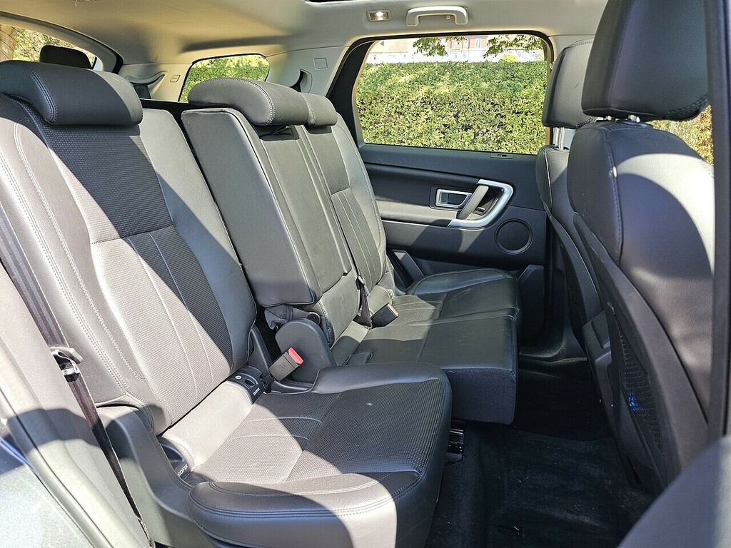Land Rover Discovery Sport Hse Luxury Grey #25