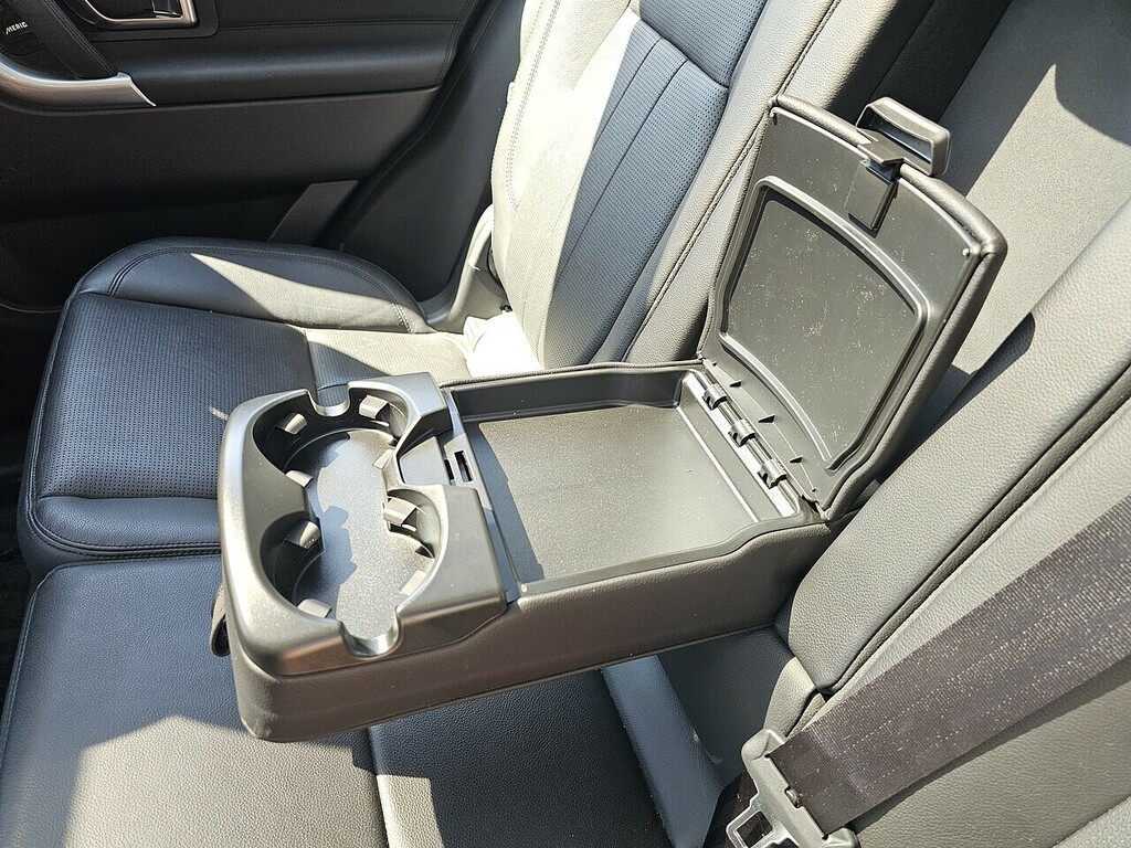 Land Rover Discovery Sport Hse Luxury Grey #22