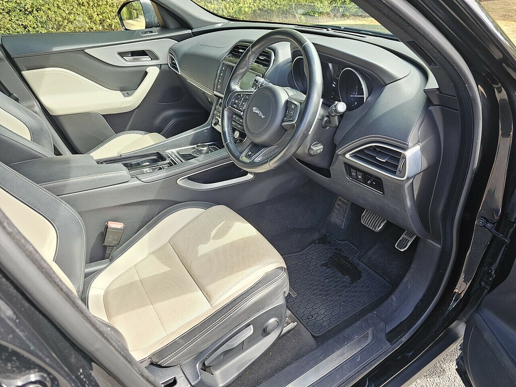 Jaguar F-Pace 2.0I R-sport Suv Awd Euro 6 Ss Silver #12