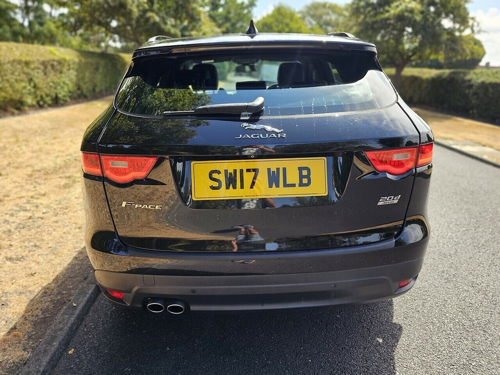 Jaguar F-Pace D180 R-sport U3673 Ulez Black #4