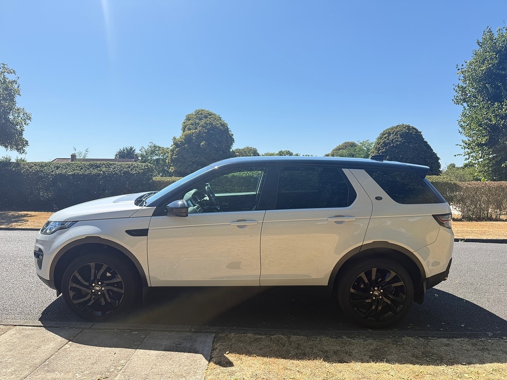 Land Rover Discovery Sport Td4 Hse Black U3675 Ulez White #6