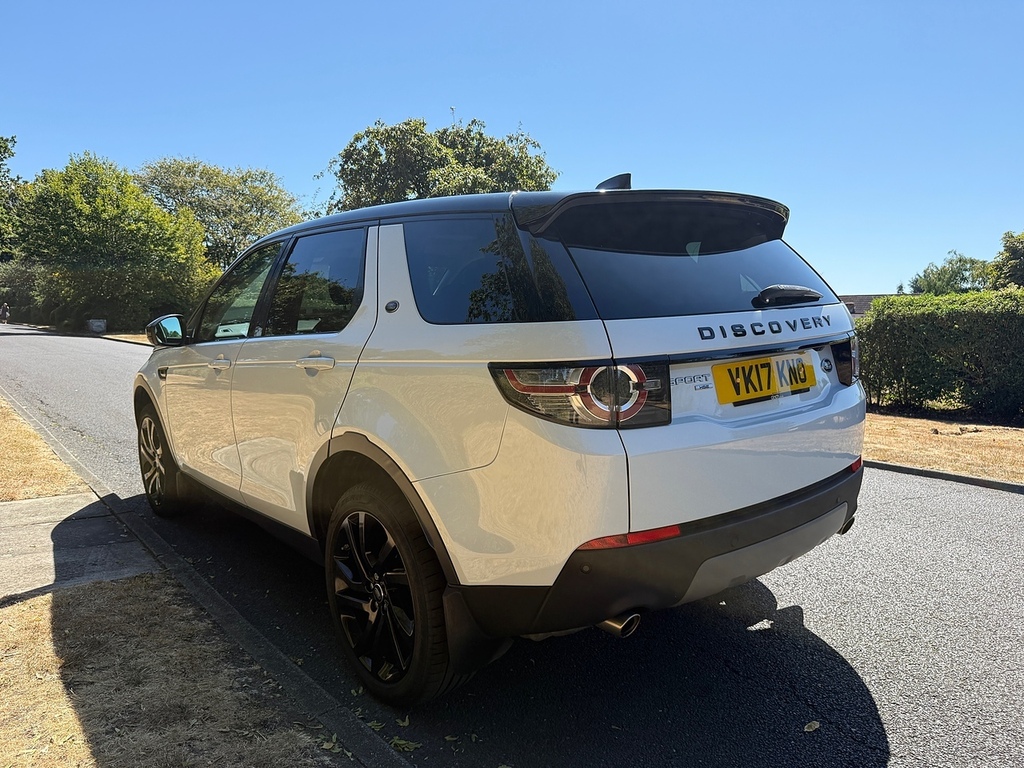 Land Rover Discovery Sport Td4 Hse Black U3675 Ulez White #5