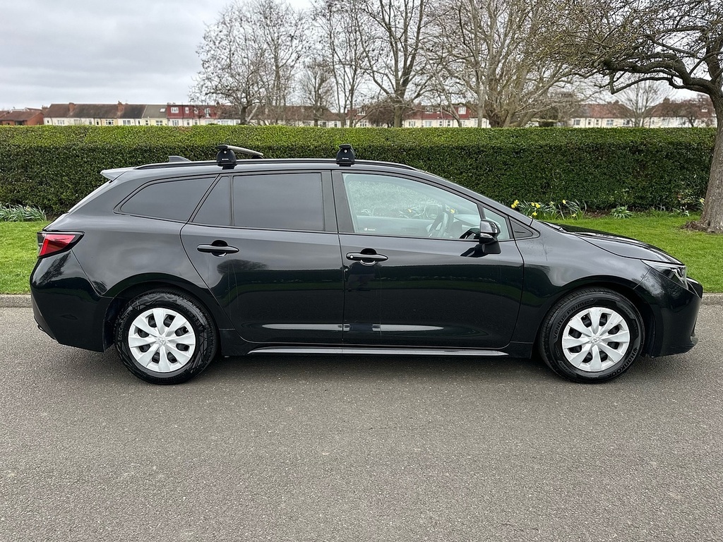 Toyota Corolla Vvt-h U3308 Ulez Black #2
