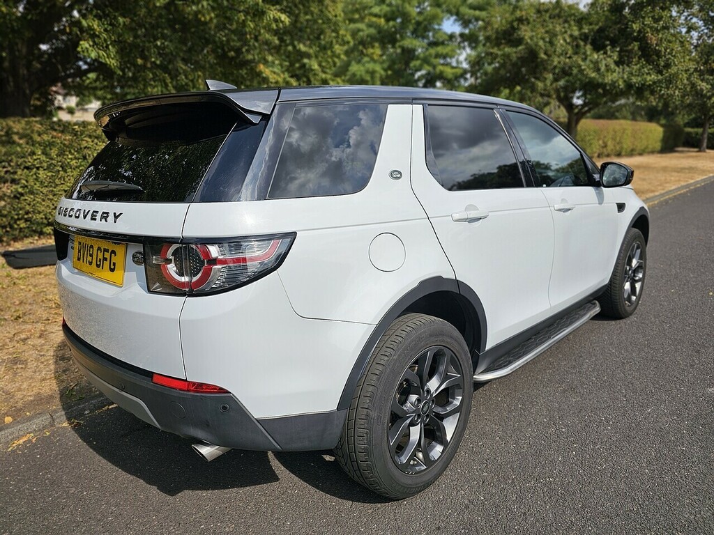 Land Rover Discovery Sport Td4 Landmark U3683 Ulez White #3