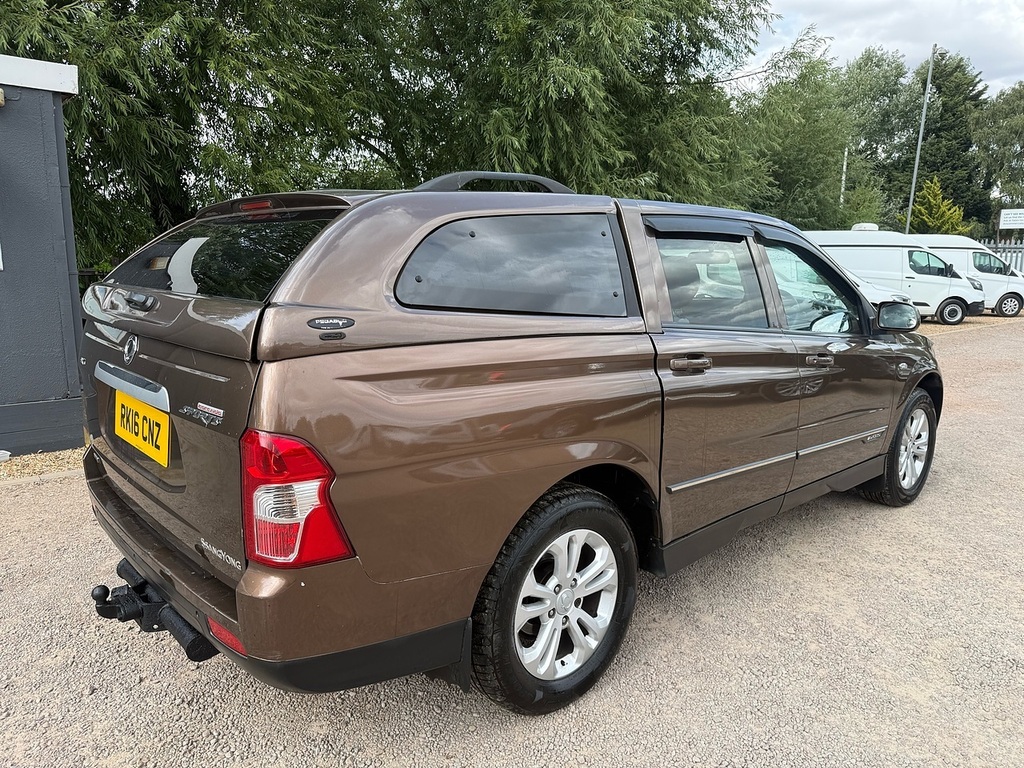 SsangYong Korando Sports D Ex Brown #4