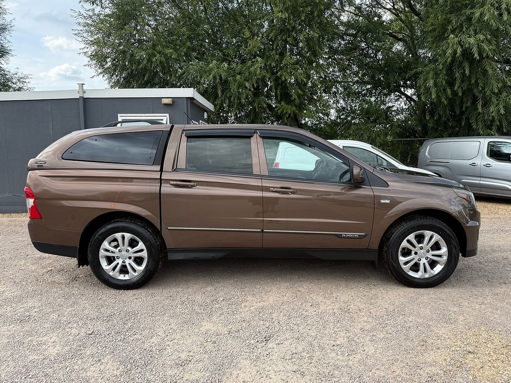 SsangYong Korando Sports D Ex Brown #5